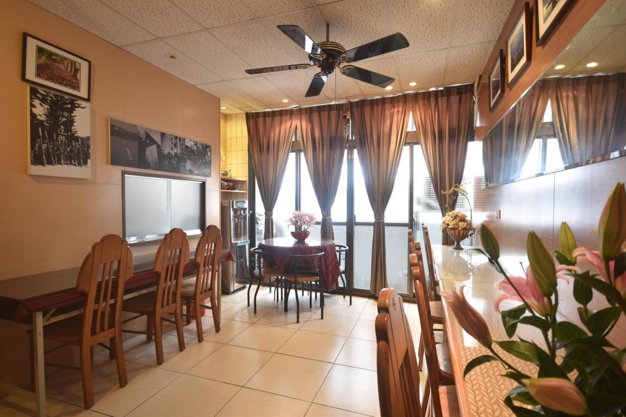 Sun Moon Love Hotel Nantou Exterior photo